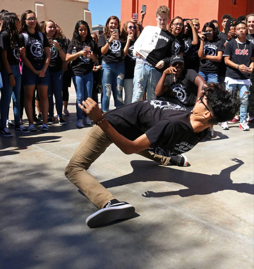 Las Vegas Academy of the Arts celebrates 25 years — PHOTOS Las Vegas