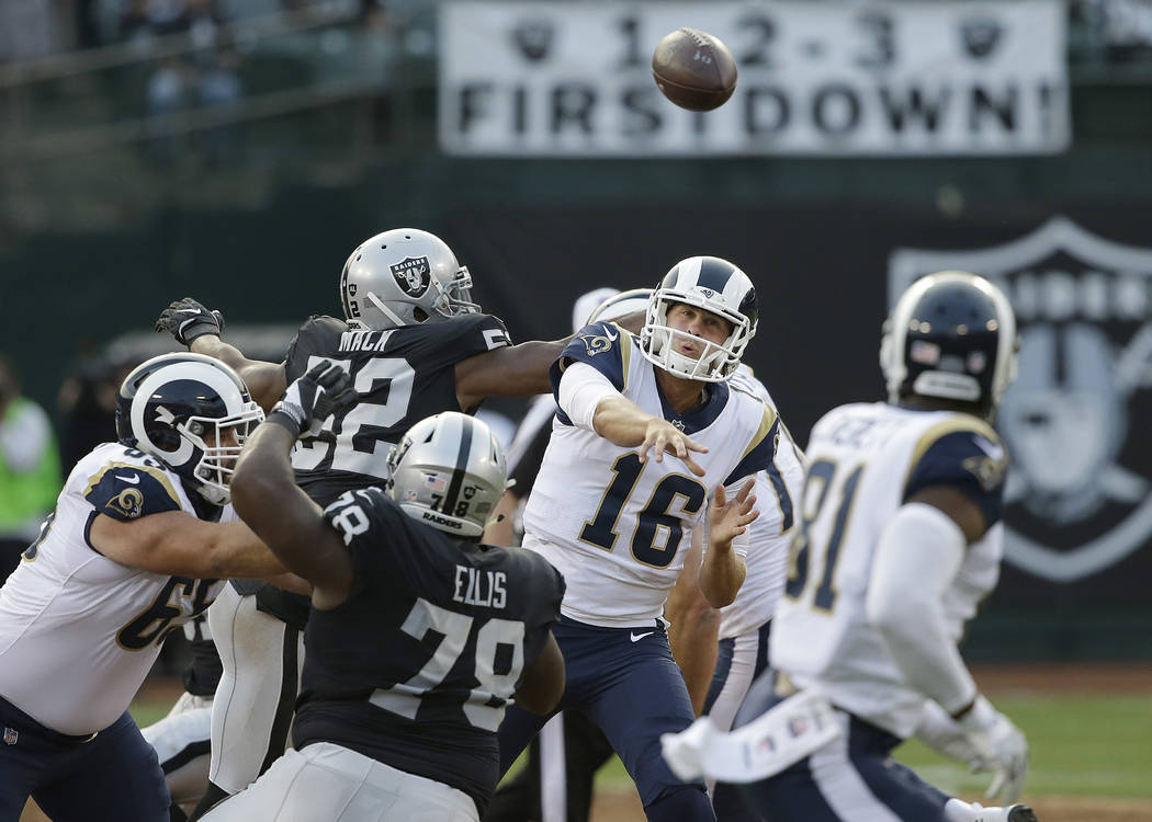 la rams vs oakland raiders