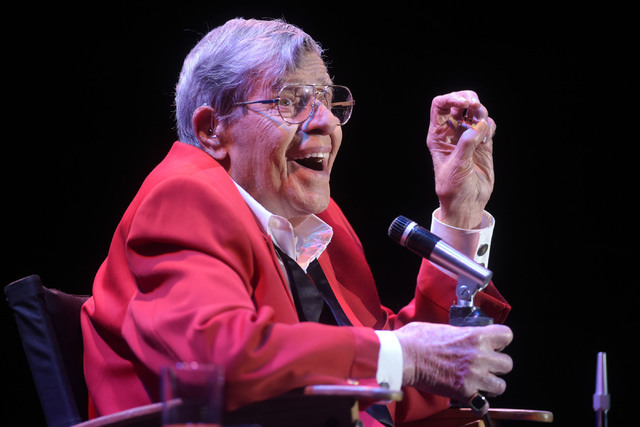 Jerry Lewis performs during the final show of his run at the South Point, Sunday, Oct. 2, 2016, in Las Vegas. Sam Morris/Las Vegas News Bureau