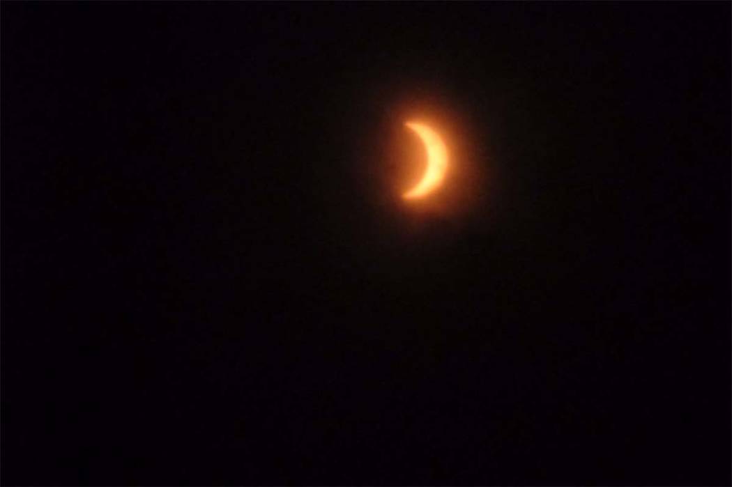 Las Vegas gets a glimpse, but eclipse watchers around US get a thrill