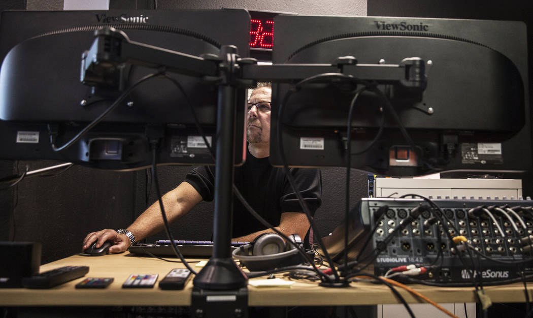 Podcast producer and host Scott Whitney at Vegas Video Network on Thursday, Aug 24, 2017, in Las Vegas. Benjamin Hager Las Vegas Review-Journal @benjaminhphoto