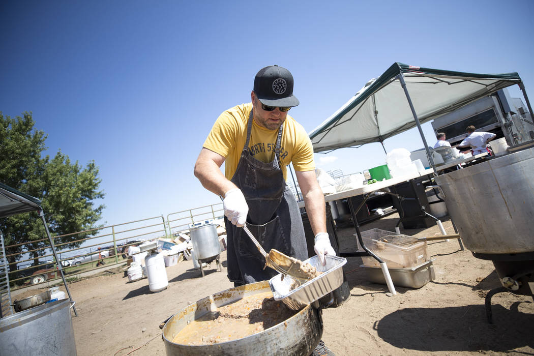 Chef Billy Deaver prepares a lamb stew during the third annual Basque Fry held at Corley Ranch in Gardnerville, Nev. on Saturday, Aug. 26, 2017. Richard Brian Las Vegas Review-Journal @vegasphotograph
