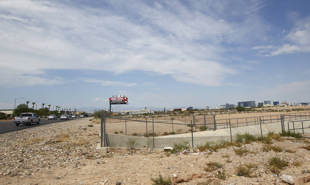 The Tropicana Detention Basin, which flows into the Flamingo Wash, off of Decatur Boulevard in Las Vegas on Thursday, Aug. 31, 2017. An underground flood-control culvert cuts through the planned L ...