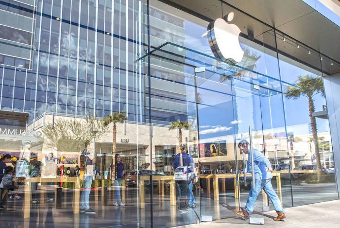 apple store las vegas: caesar palace + fashion show mall edition