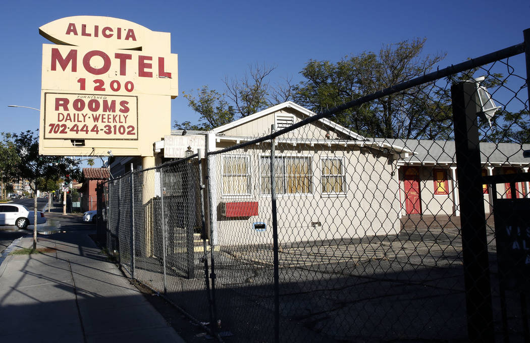 A boarded up Alicia Motel on 1216 Fremont St., in downtown Las Vegas on Tuesday, Sept. 12, 2017. Bizuayehu Tesfaye Las Vegas Review-Journal @bizutesfaye