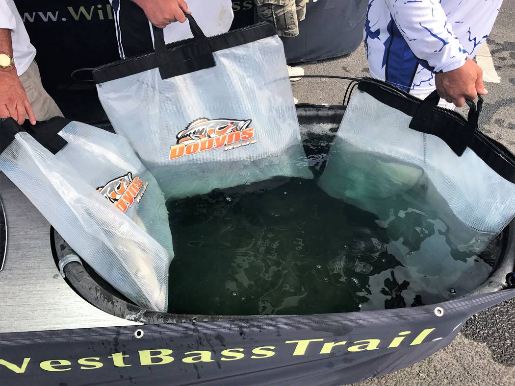 Anglers cheered on during bass tournament at Lake Mead