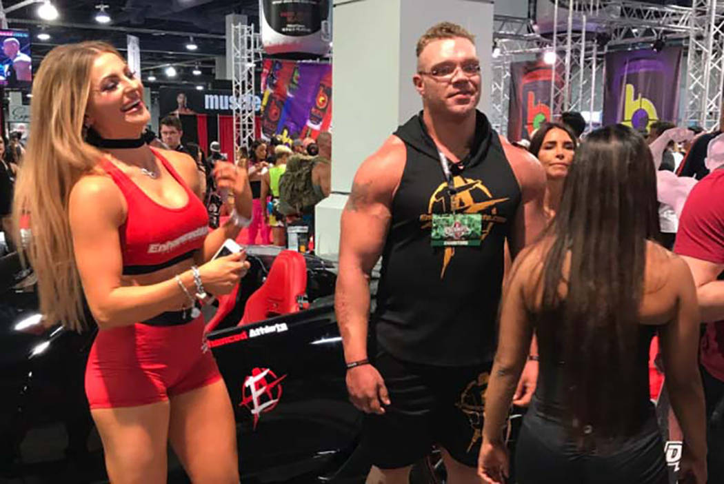 Fitness, bodybuilding enthusiasts pack Las Vegas Convention Center