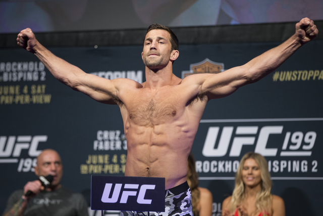Here S A Preview Of The Ufc Fight Night 116 Main Card Fights Las Vegas Review Journal