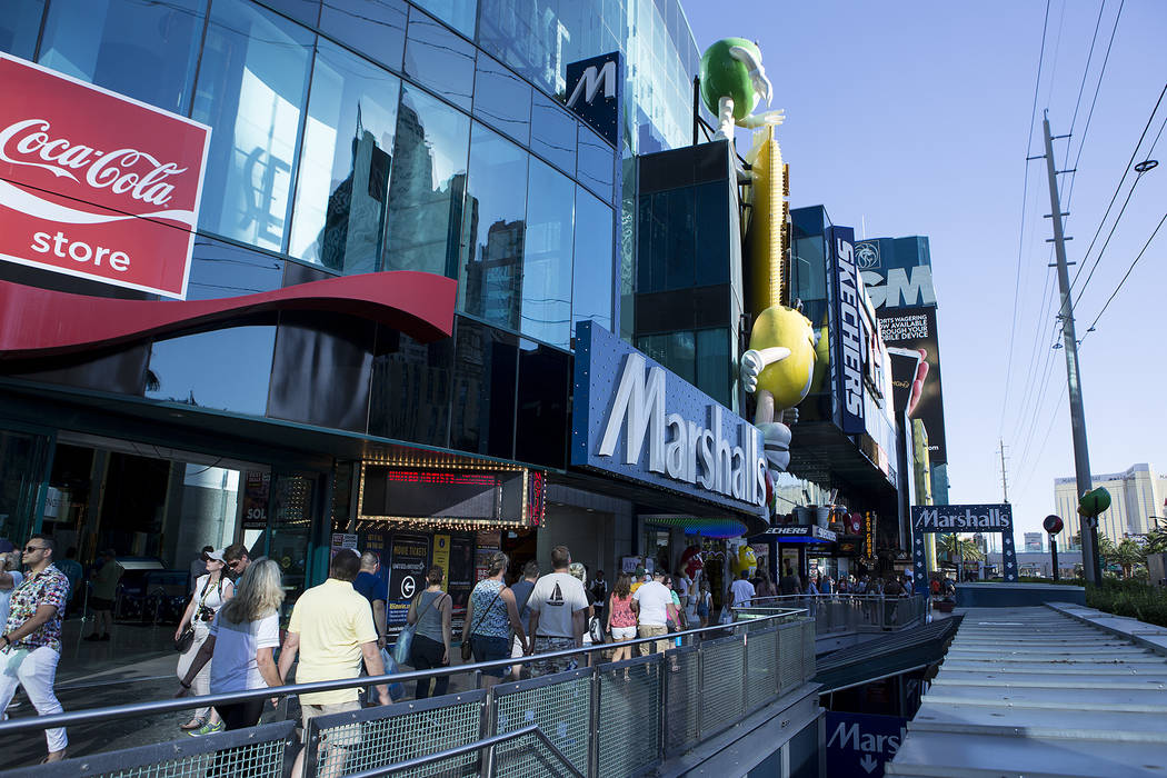 Pedestrians walk past Showcase Mall on the Strip on Wednesday, Sept. 20, 2017, in Las Vegas. The owners of the mall are looking to expand. Bridget Bennett Las Vegas Review-Journal @bridgetkbennett