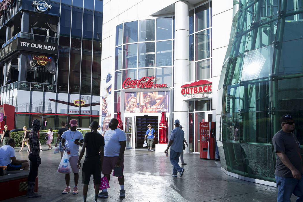 Pedestrians walk past Showcase Mall on the Strip on Wednesday, Sept. 20, 2017, in Las Vegas. The owners of the mall are looking to expand. Bridget Bennett Las Vegas Review-Journal @bridgetkbennett