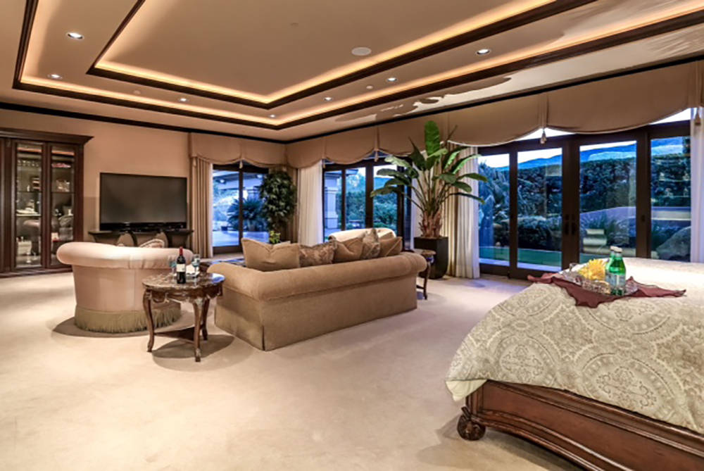 One of two large master suites. (Wardley Real Estate)