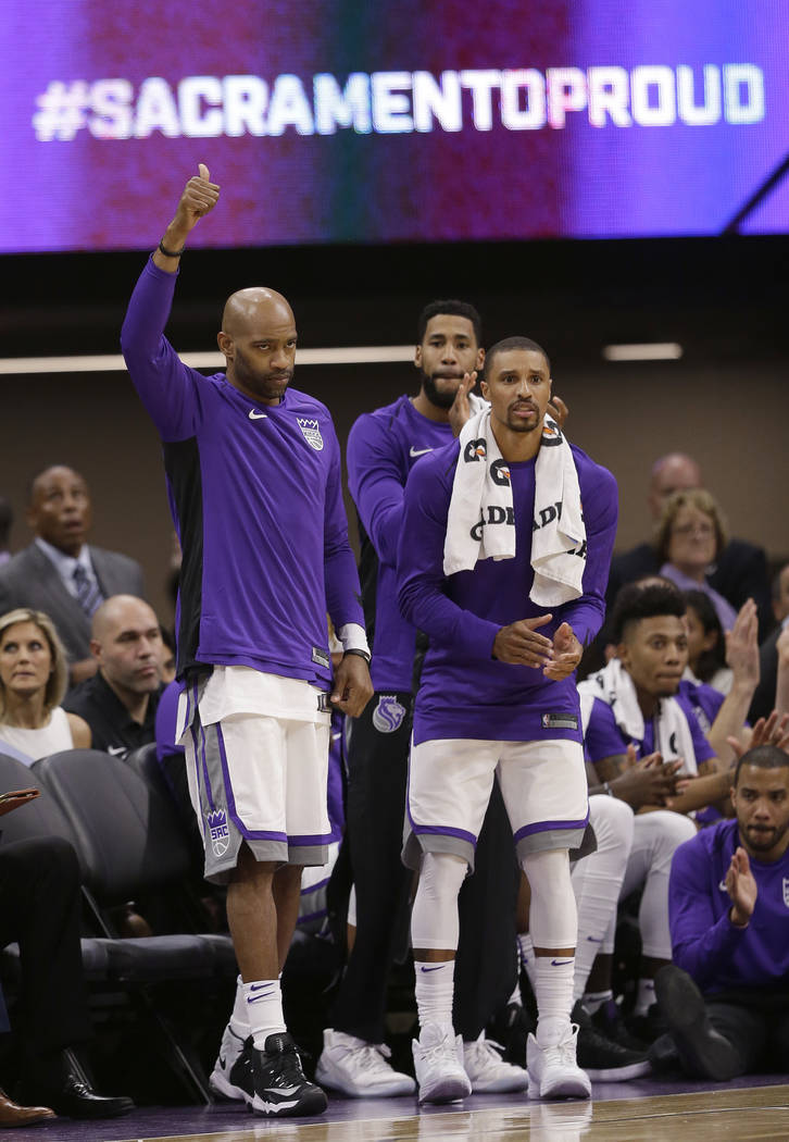 Vince Carter embraces mentorship role with rebuilding Kings, Basketball