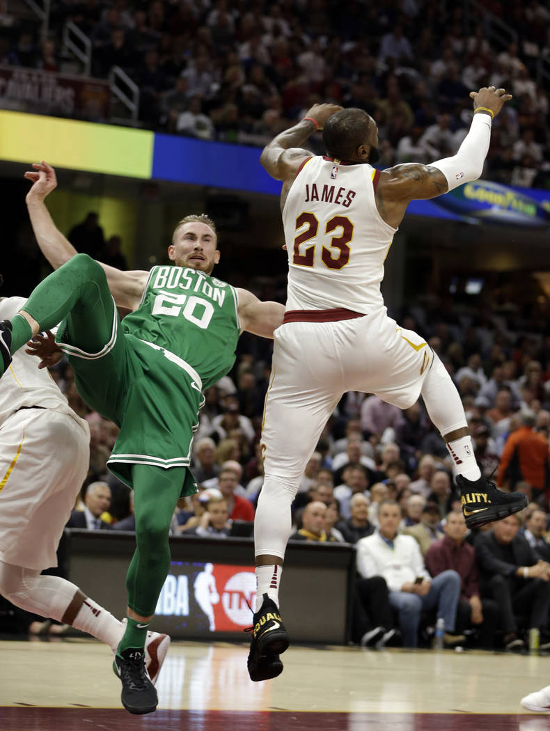 Hayward Breaks Ankle Cavs Edge Celtics In Season Opener Las Vegas Review Journal