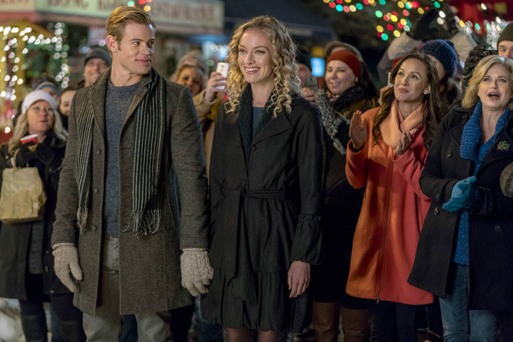 Ready or not, it’s made-for-TV Christmas movie season | Las Vegas Review-Journal