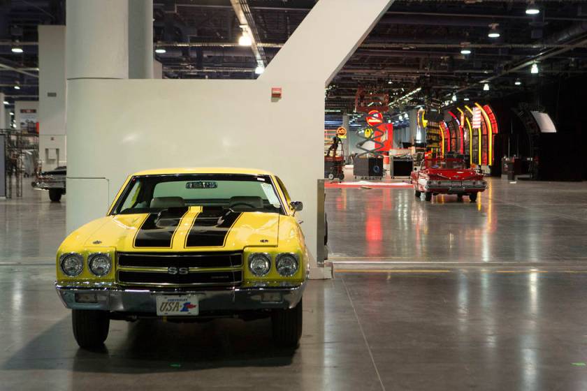 Mecum collectorcar auction rolls into Las Vegas — PHOTOS Las Vegas