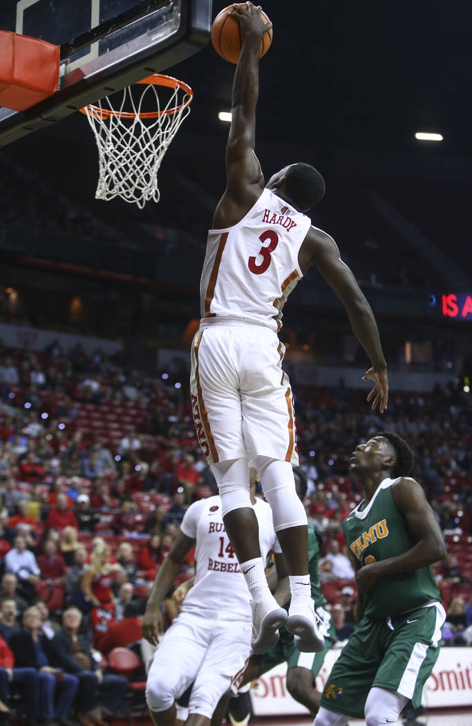 Breaking down the UNLVPrairie View A&M basketball game Las Vegas