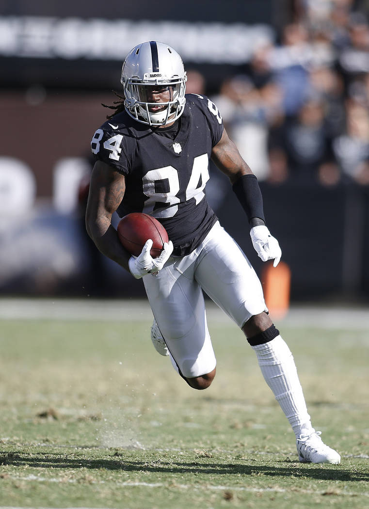 Oakland Raiders wide receiver Cordarrelle Patterson (84) runs for a  touchdown against the Los Angeles Chargers during the second half of an NFL  football game in Oakland, Calif., Sunday, Oct. 15, 2 …