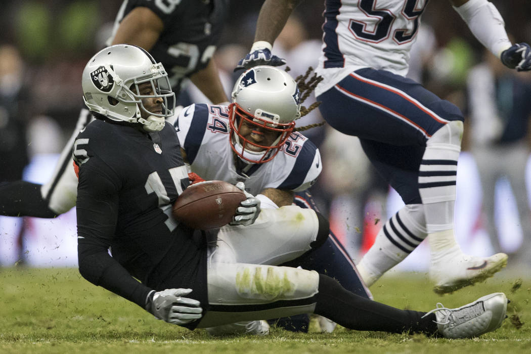 Raiders 30, Patriots 24: Las Vegas capitalizes on New England