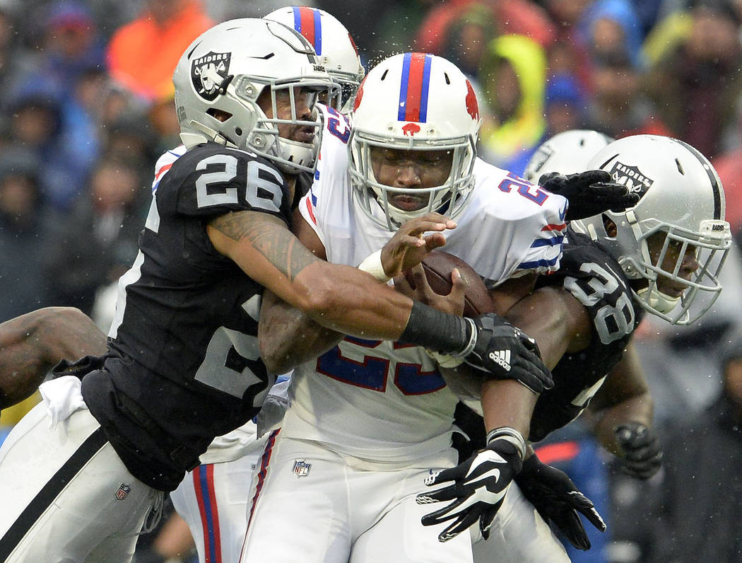 Raiders safety Shalom Luani to have special audience Sunday | Las Vegas Review-Journal