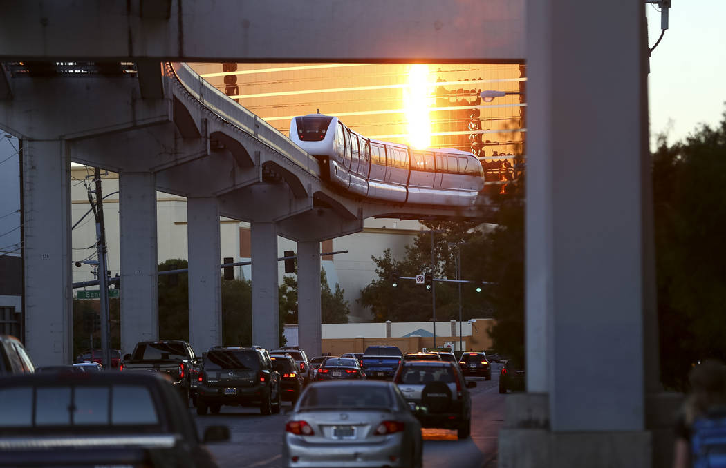 The Las Vegas Monorail turns onto Sand Avenue from S. Koval Lane on Thursday, Dec. 14, 2017. Richard Brian Las Vegas Review-Journal @vegasphotograph