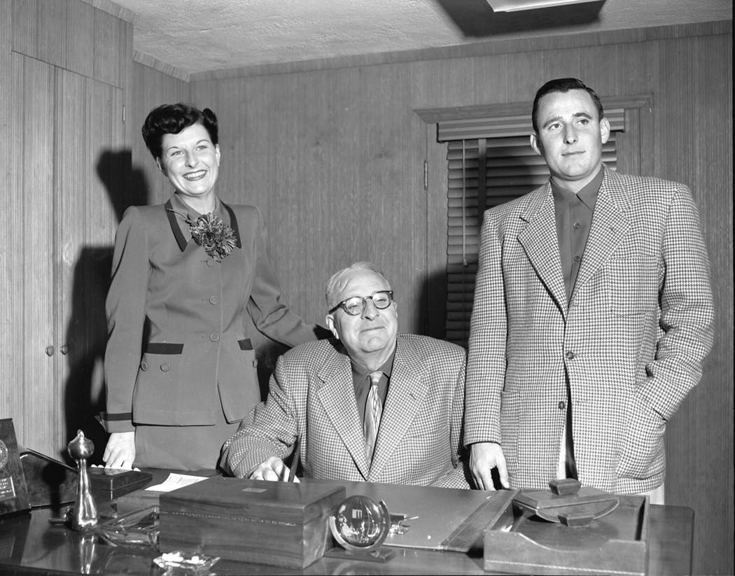 LAS VEGAS, NV-No Date: Lana Cashman, James Cashman, Sr., James Cashman, Jr.