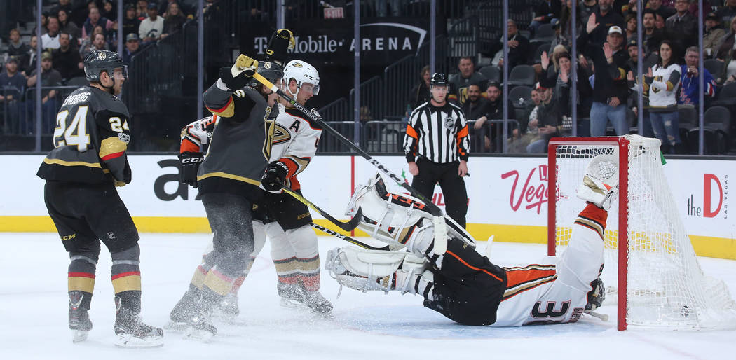 Vegas Golden Knights center Oscar Lindberg (24) makes a goal on Anaheim Ducks during the first period at T-Mobile Arena in Las Vegas, Tuesday, Dec. 5, 2017. The goal was assisted by Deryk Engellan ...