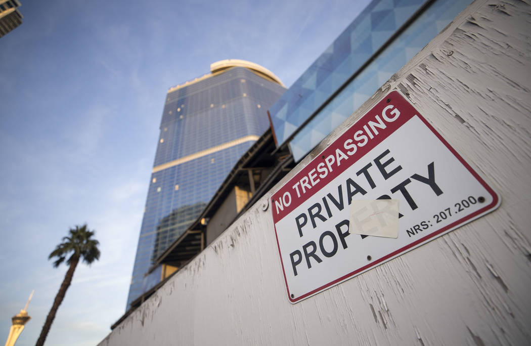 The unfinished Fontainebleau project on the Vegas Strip, Wednesday, Dec. 13, 2017. Richard Brian Las Vegas Review-Journal @vegasphotograph