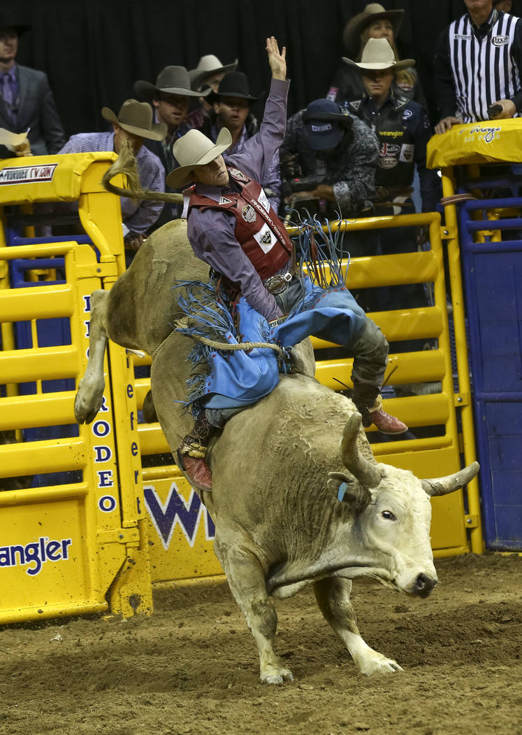 2017 National Finals Rodeo, Day 7 — PHOTOS Las Vegas ReviewJournal