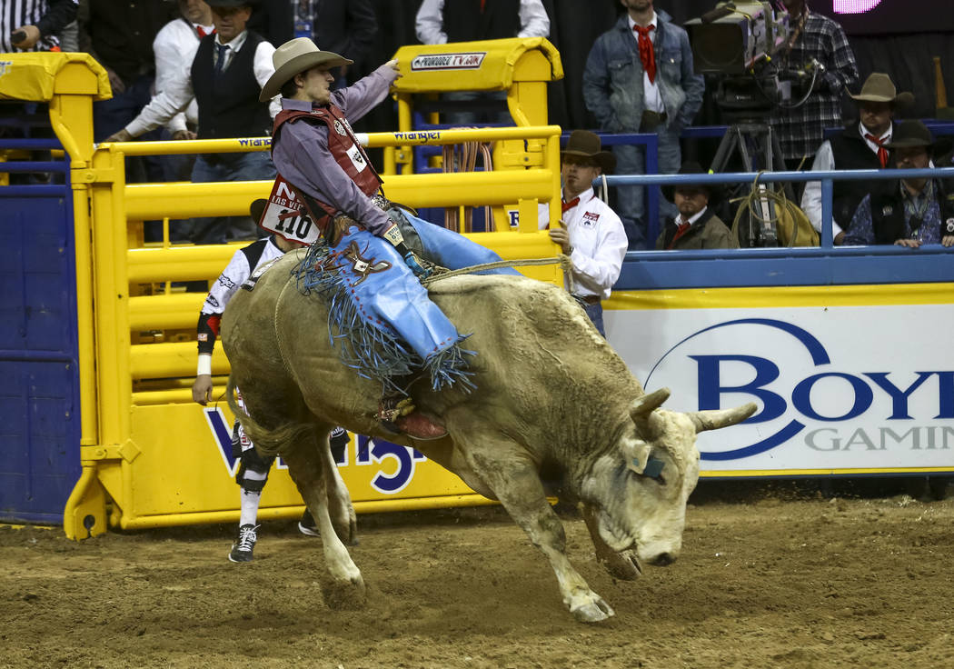 2017 National Finals Rodeo, Day 7 — PHOTOS Las Vegas ReviewJournal