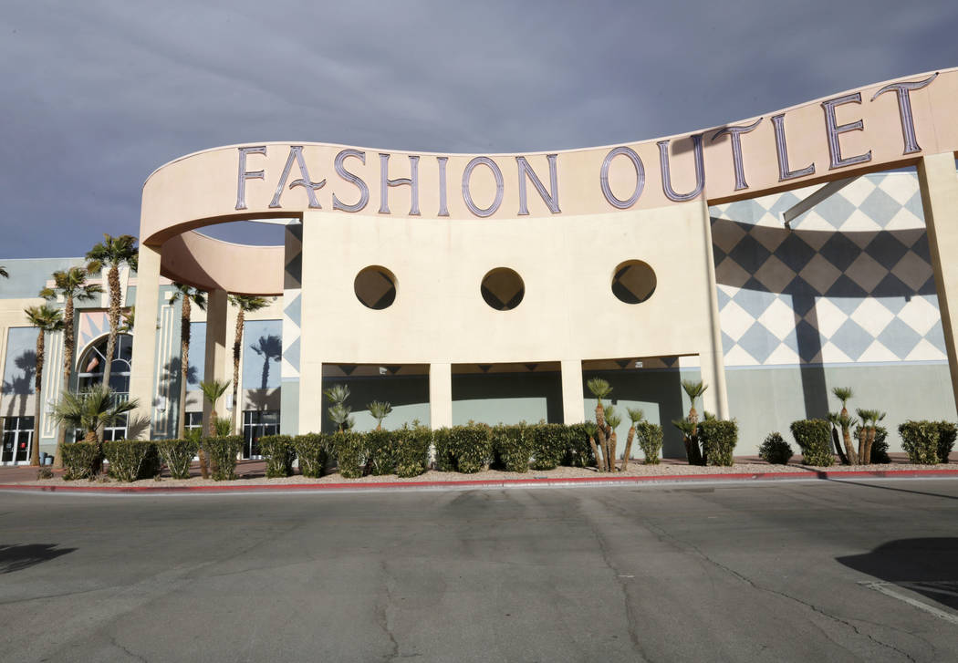 Primm’s Fashion Outlets of Las Vegas faces business and financial woes