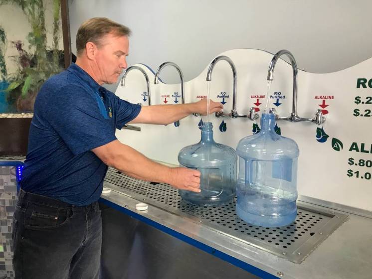 North Las Vegas water specialty store recognized Las Vegas ReviewJournal