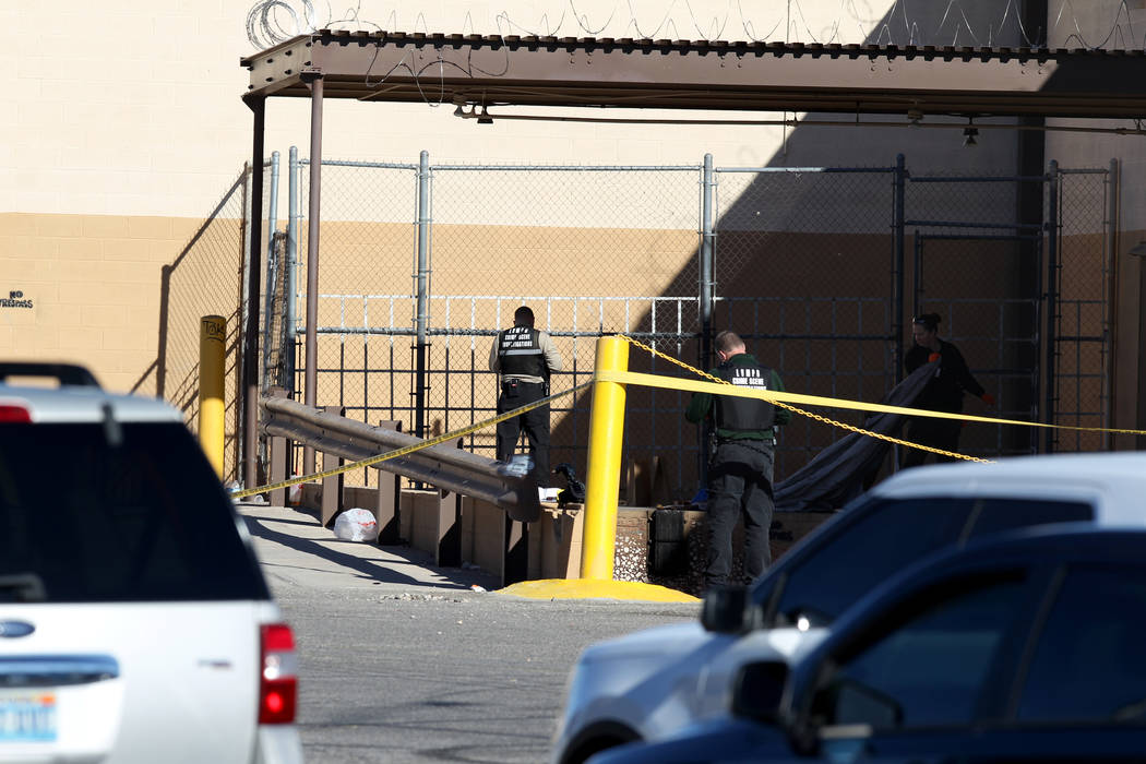Las Vegas police investigate in the 2900 block of West Washington Avenue near Rancho Drive in Las Vegas Wednesday, Dec. 27, 2017. K.M. Cannon Las Vegas Review-Journal @KMCannonPhoto