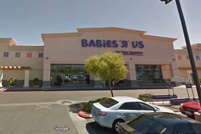 Las Vegas may see closures for Toys R Us, Babies R Us, Applebees and IHOP