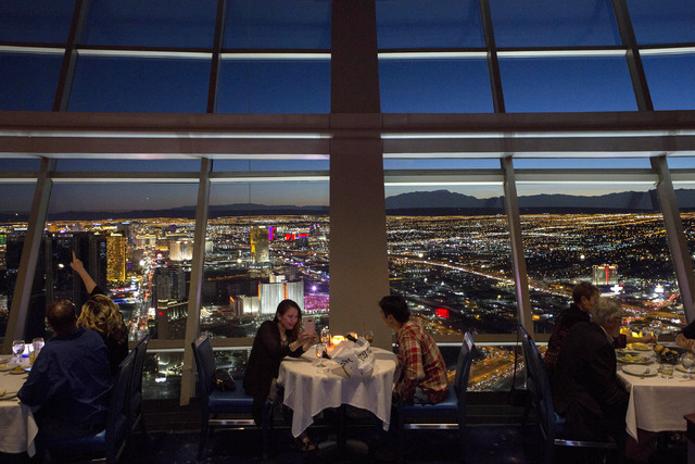 Find special Valentine's Day menus at restaurants across Las Vegas - Las  Vegas Sun News