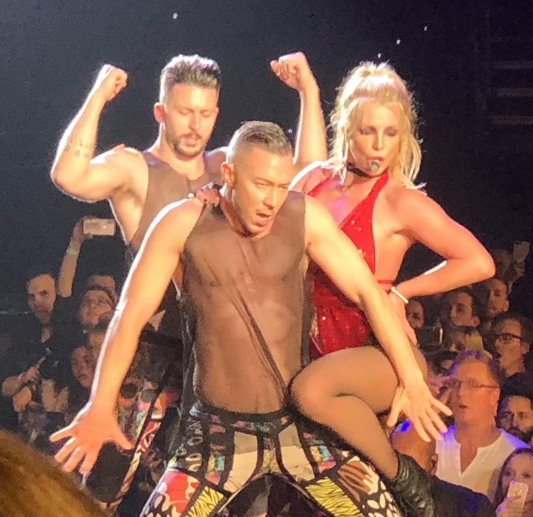 Britney Spears and a pair of backing dancers are shown in her final performance of "Piece of Me" at Axis theater at Planet Hollywood on Sunday, Dec. 31, 2017. (John Katsilometes/Las Vegas Review-J ...