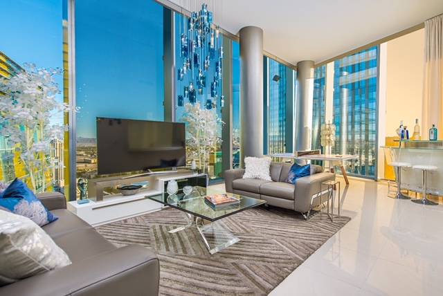The last Veer Towers penthouse was sold in 2017 for $1.6 million. It offers sweeping views of the Las Vegas Strip. (Veer Towers)