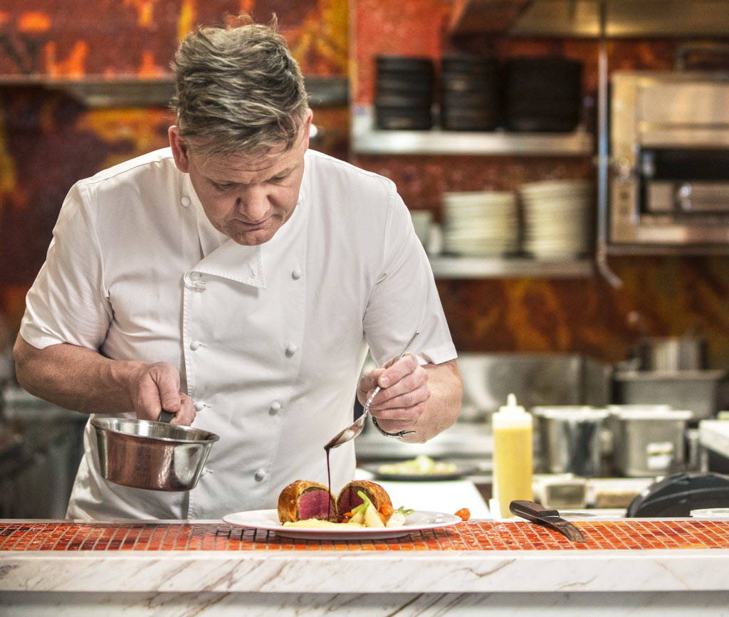 Gordon Ramsay opens Hell’s Kitchen on Las Vegas Strip — VIDEO Food