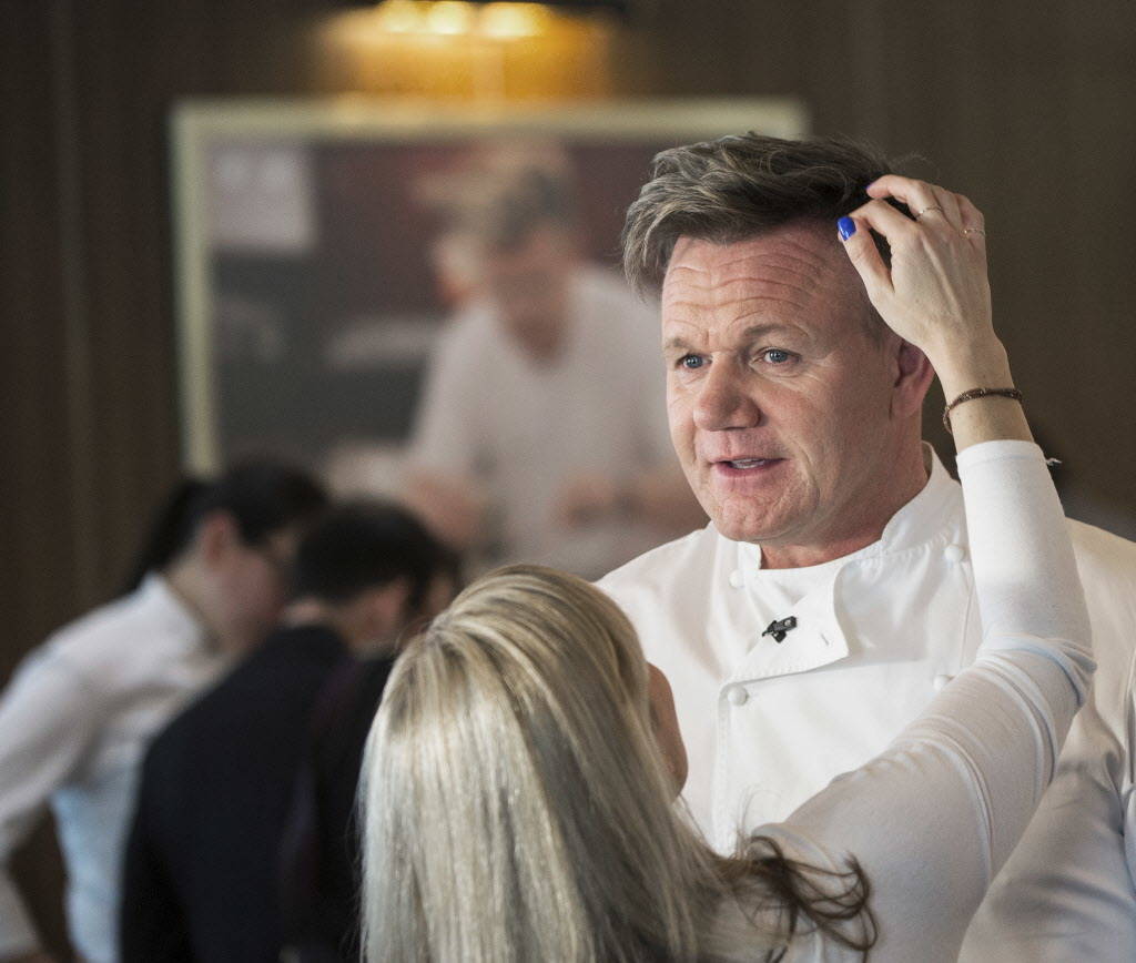 Gordon Ramsay Opens Hells Kitchen On Las Vegas Strip VIDEO