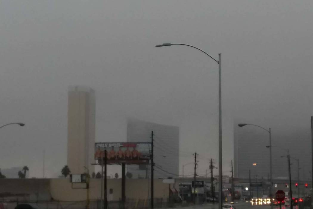 Rain brings flooding throughout Las Vegas Valley — VIDEO Las Vegas ReviewJournal