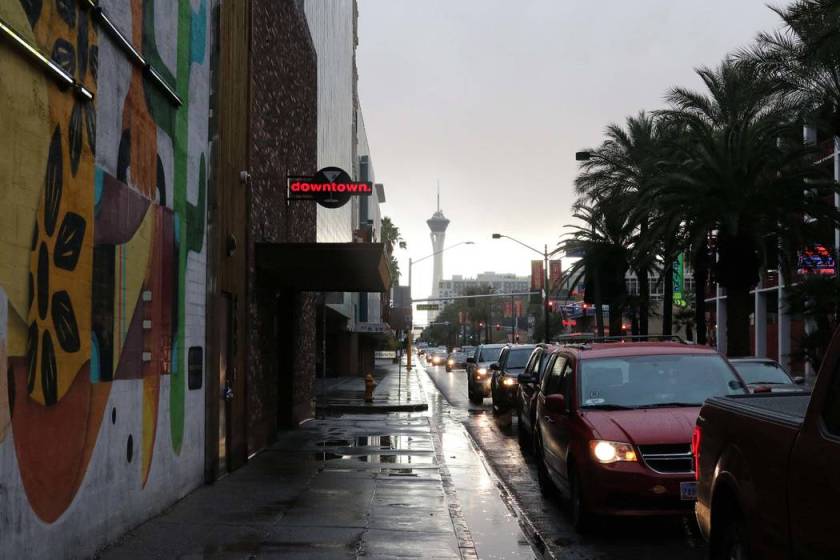 Rain brings flooding throughout Las Vegas Valley — VIDEO Las Vegas ReviewJournal