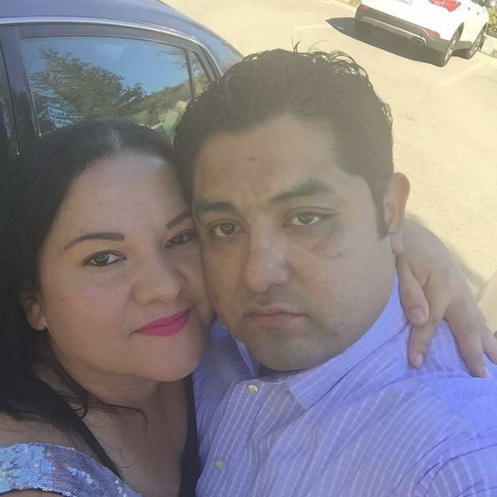 Jose Valle poses with his wife, Fatima Choto in a selfie. (Jose Valle)