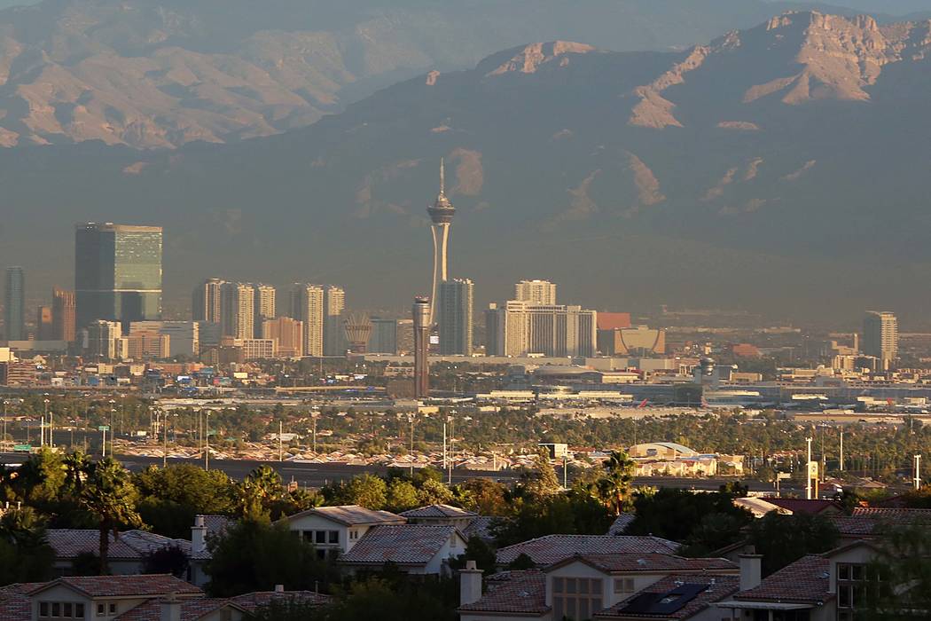 Unexpected Snow in Las Vegas - Videos from The Weather Channel - weather.com