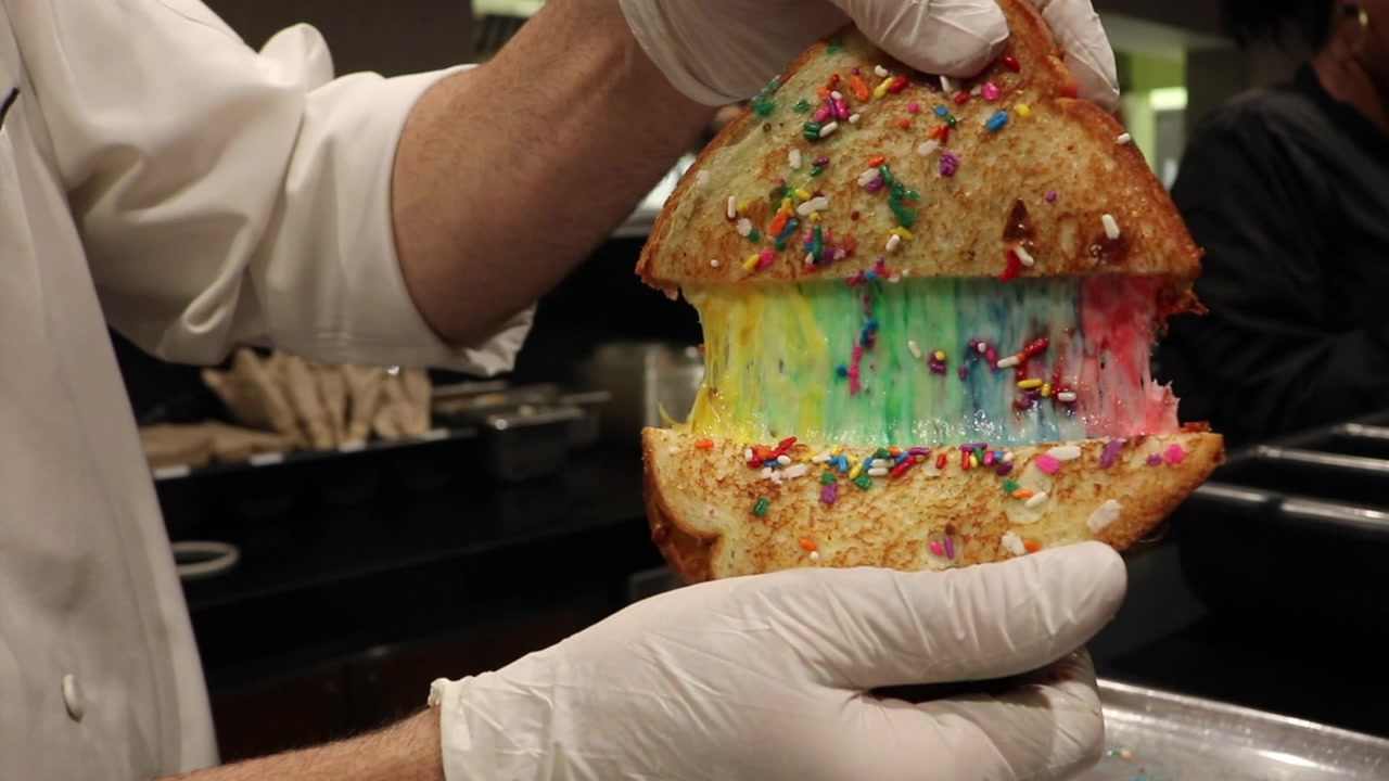 Fiddlestix has Unicorn Grilled Cheese on their secret menu — VIDEO