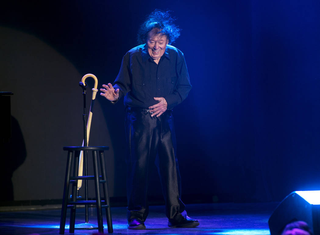 Comedian Marty Allen performs a little dance to celebrate his 95th birthday during a show at the South Point Thursday, March 23, 2017. (Sam Morris/Las Vegas News Bureau)