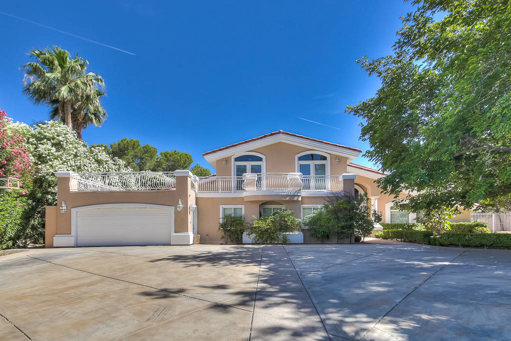 Motown legend Gladys Knight sold her Las Vegas home for $720,000. (Nevada Realty Connection)