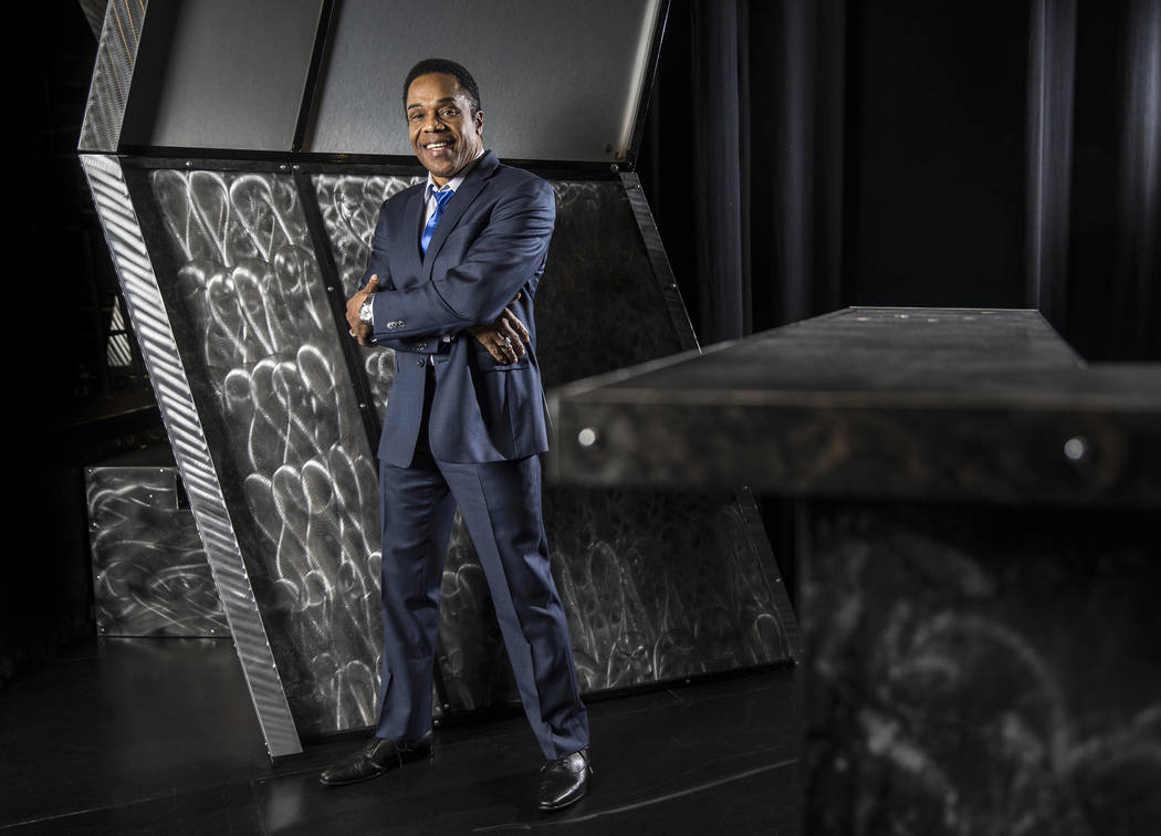 Earl Turner brings classic, classy performance to Westgate Celebrity