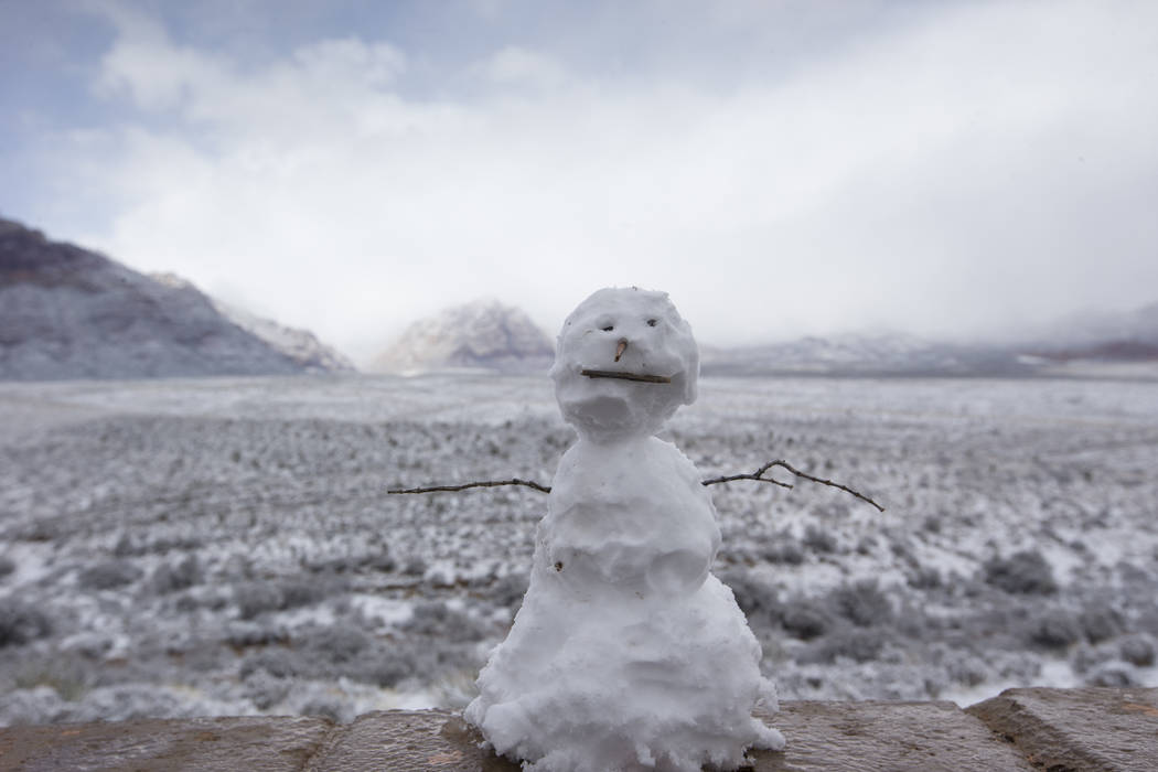 Snowfall at Red Rock Canyon Overlook on Friday, Feb. 23, 2018. Richard Brian Las Vegas Review-Journal @vegasphotograph