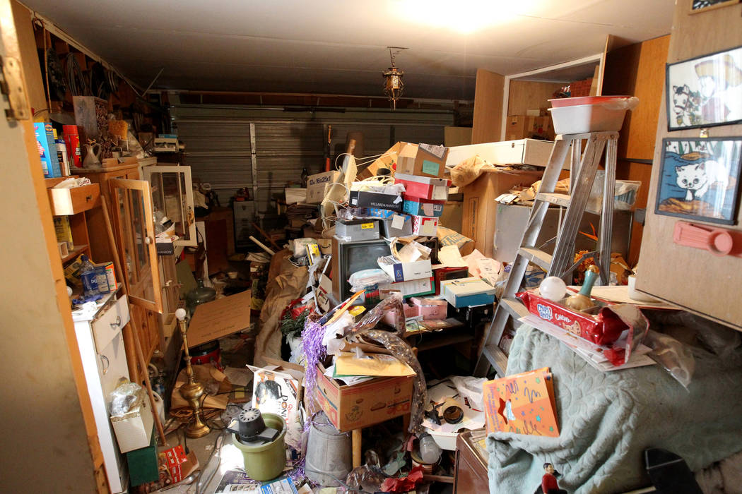 The garage of home at 809 Palmhurst Drive in Las Vegas Thursday, Feb. 22, 2018. After home owner Carole Barnish died last August, Shalena Earnheart claimed ownership, sparking a dispute. A neighbo ...
