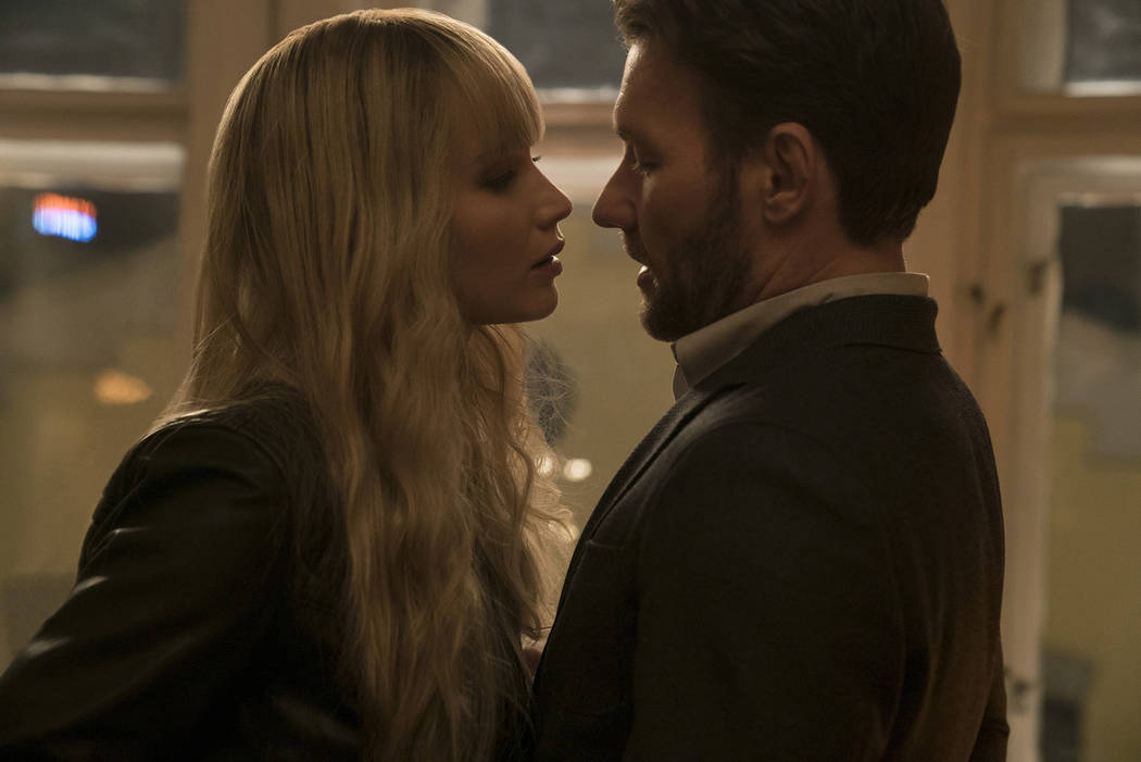 The Hunger Games: Catching Fire' ignites with more mature Jennifer Lawrence – Daily News