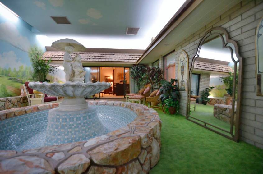 Famous underground Las Vegas house to open to public — PHOTOS | Las